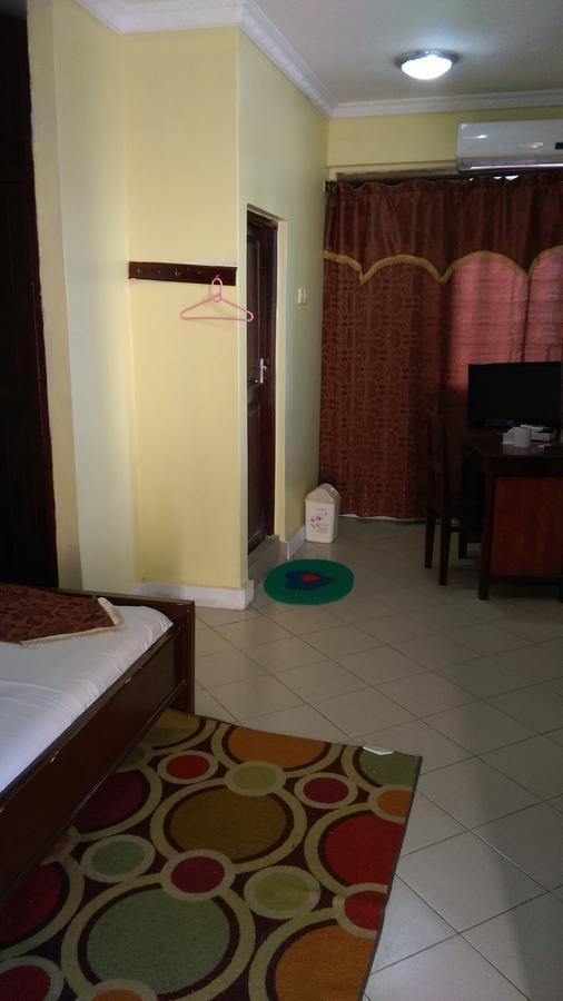 Kibodya Hotel Nkrumah Νταρ ες Σαλάμ Εξωτερικό φωτογραφία